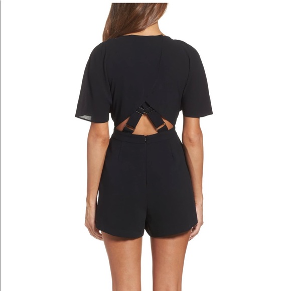 Adelyn Rae romper - Picture 2 of 5